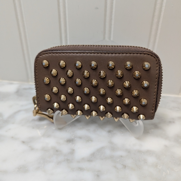 Authentic Christian Louboutin Small Panettone Zip-Around Coin Wallet & Key Ring - Picture 2 of 9